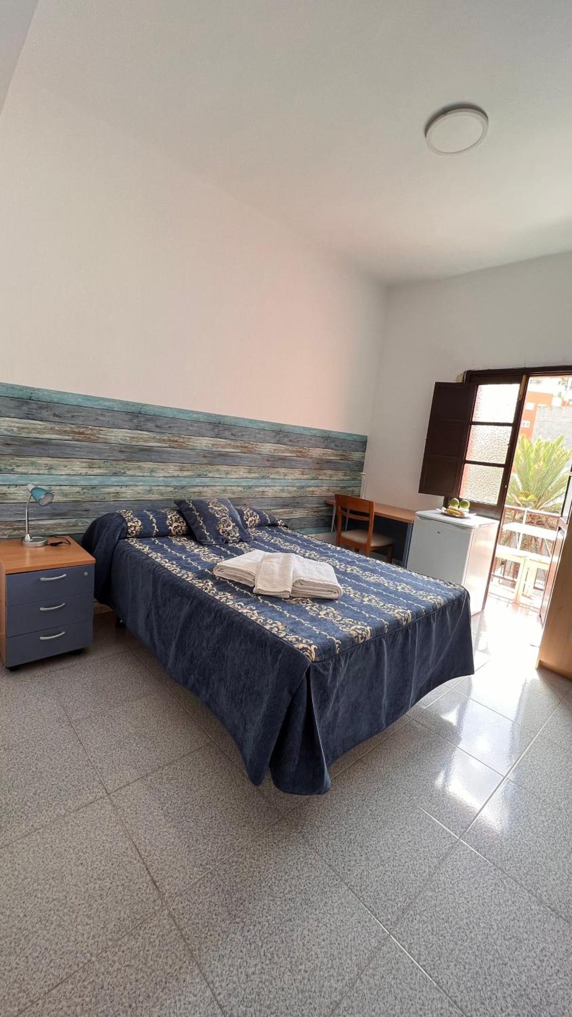 Central, quiet&comfortable room, breakfast Las Palmas de Gran Canaria Extérieur photo